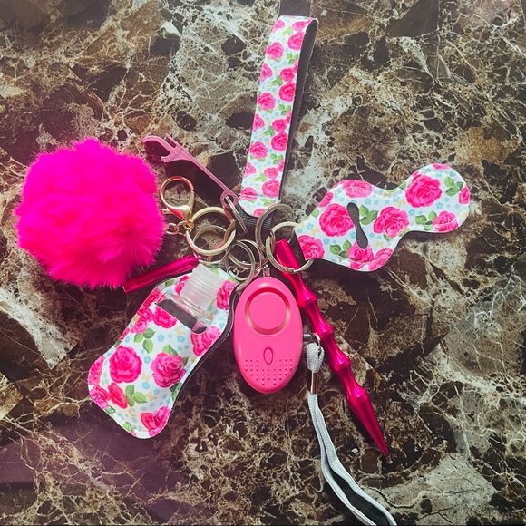 Self Defense Keychain - Picture 1 of 2